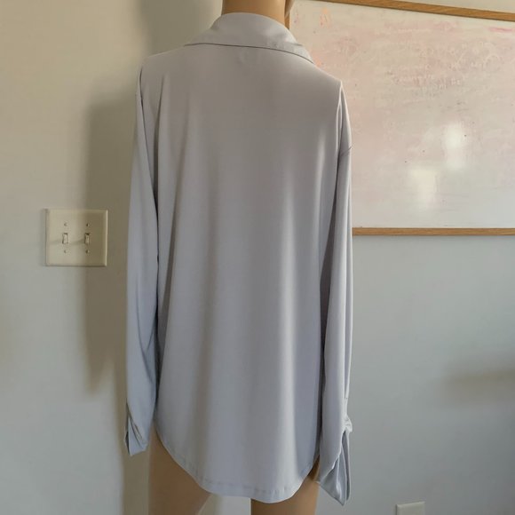 Anne Klien Front Zipper Shirt - Picture 2 of 8